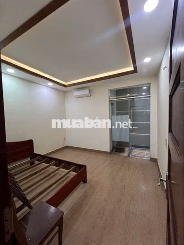 CHO THUÊ NHÀ TÂN SƠN NHÌ 4 x 15 M ĐÚC  1 trệt , 2 lầu có sân thượng