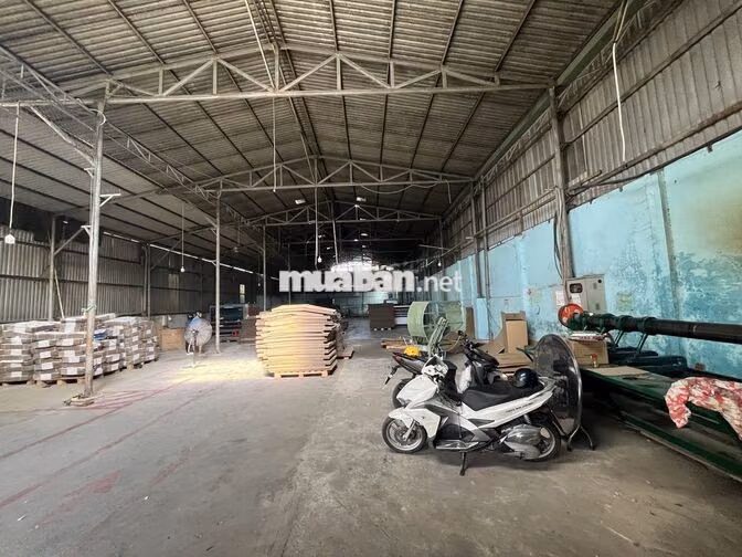 CHO THUÊ XƯỞNG 850M PHƯỜNG ĐÔNG HOÀ DĨ AN CÓ 3 PHA