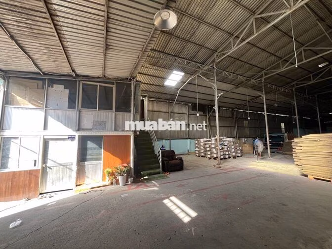 CHO THUÊ XƯỞNG 850M PHƯỜNG ĐÔNG HOÀ DĨ AN CÓ 3 PHA