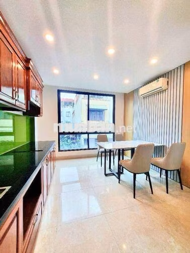 BÁN NHÀ PHỐ TỰU LIỆT, 40M2 4 TẦNG, Ô TÔ ĐỖ CỬA, VÀO NHÀ. HƠN 8 TỶ