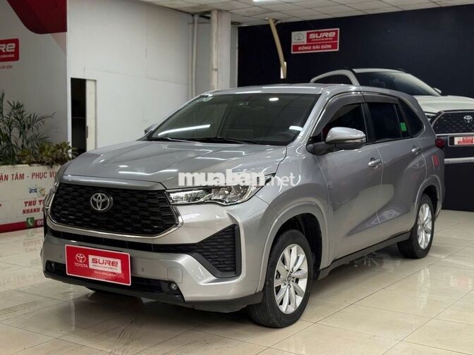Toyota Innova Cross 2.0V Giá tốt gọi trực tiếp em