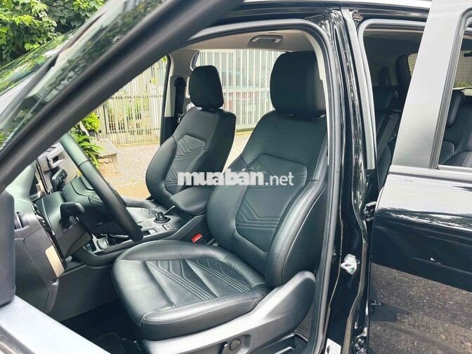 Everest Ambient Đi Rất Ít Xe Đẹp Bán Tại Hãng Ford