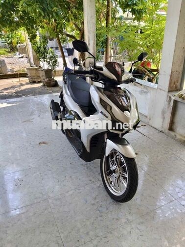 Honda Air Blade 150cc Xám bạc 38000 Km