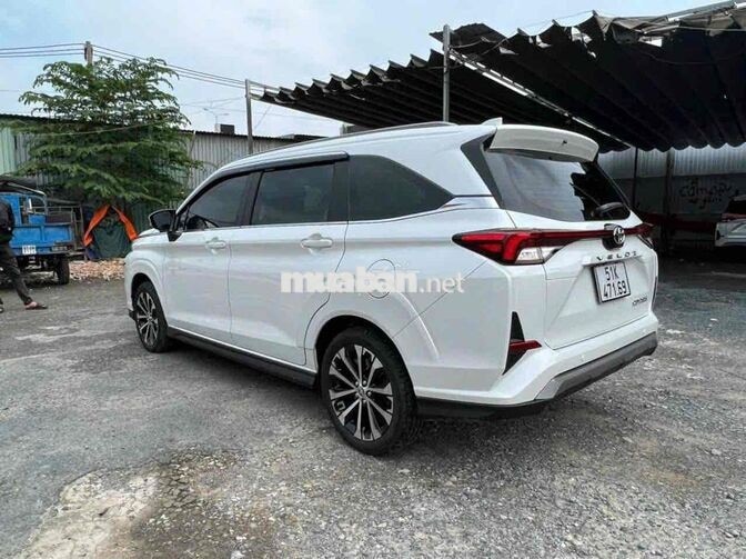 Toyota Veloz Đặc biệt Trắng 37000 km