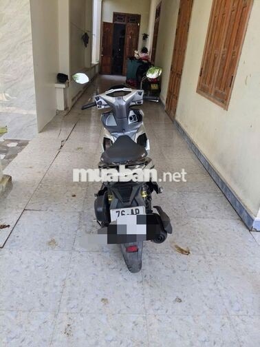 Honda Air Blade 150cc Xám bạc 38000 Km