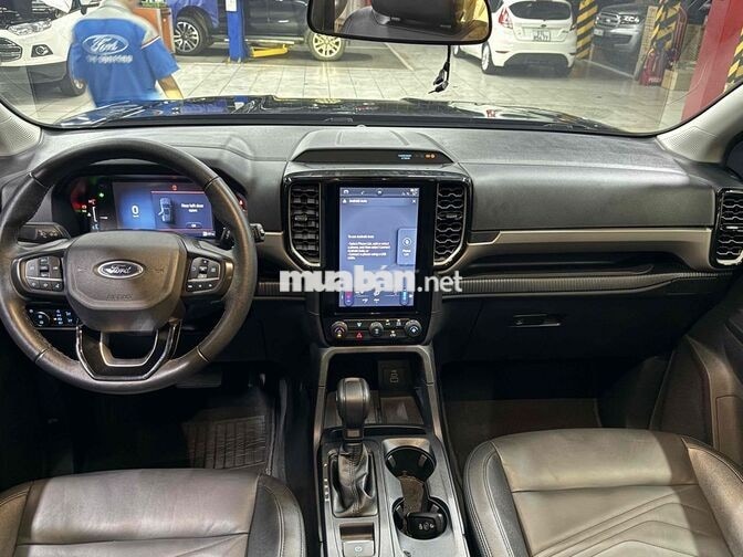 Everest Ambient Đi Rất Ít Xe Đẹp Bán Tại Hãng Ford