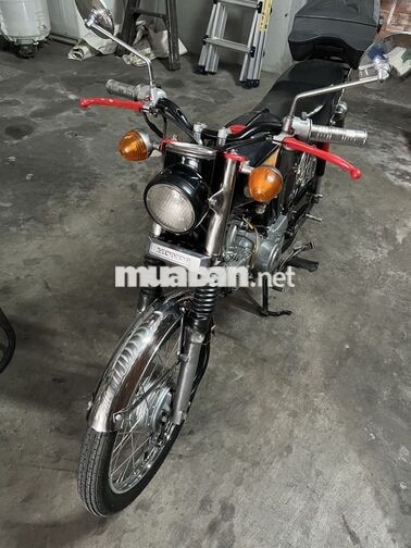 Honda 67 Đen, Đỏ
