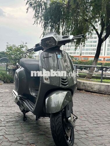 Vespa Sprint 2018 iGet ABS Xám titan xe cực đẹp
