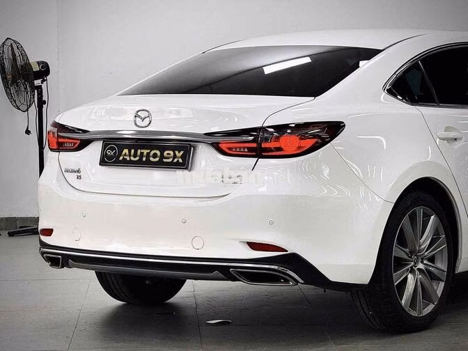 🚘 Mazda Mazda 6 2.5 Signature Premium 2023 Trắng