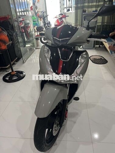Honda SH Xám
