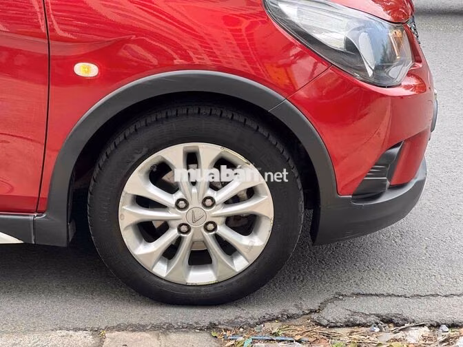 VinFast Fadil 2022 Tiêu chuẩn Đỏ Tự động