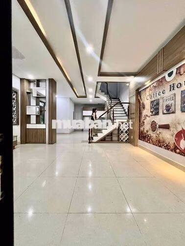 Cho Thuê Nhà DT 6x20m 1Trệt 2Lầu 6Pn 7Wc Sân Rộng Ôtô Nhà Căn Góc