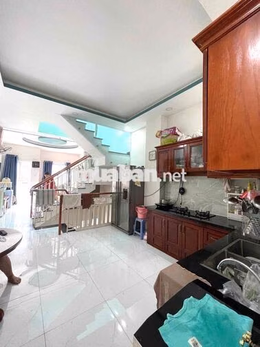 💥 HƠN 5 TỶ NHÀ ĐÚC 3 TẦNG – HXH – 4 ❌ 13 – ĐÔNG HƯNG THUẬN Q12