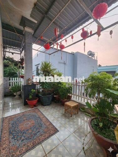BÁN GẤP NHÀ BÀ ĐIỂM HÓC MÔN 100M2, NGANG HIẾM 6,2, 4PN, DỌN VÀO Ở NGAY