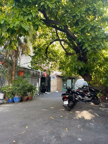 BÁN GẤP NHÀ C4 PHAN ĐĂNG LƯU P3 4x21m (NỞ HẬU) CN 81,1m 13,9 TỶ  
