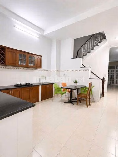 Cho thuê nhà đẹp mặt tiền đường số phường Tân Quy quận 7