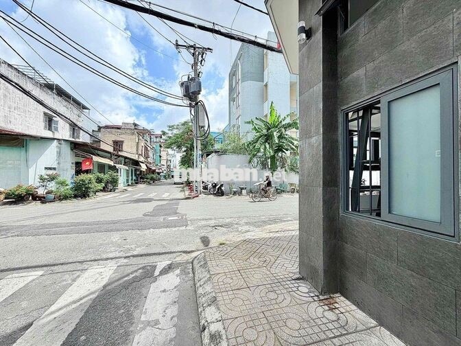 KIOT KINH DOANH - GÁC CAO M8 - VỊ TRÍ HẺM THÔNG DỄ ĐI