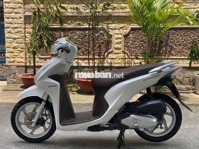 Honda Vision 2017 Trắng Bstp Chính Chủ Công Chứng