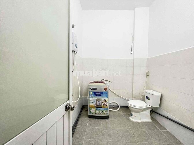 Thuê căn hộ 50m2 2PN1WC tại Phú Nhuận, ban công rộng, full nội thất