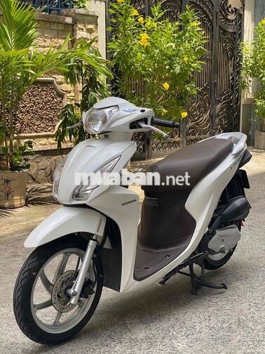 Honda Vision 2017 Trắng Bstp Chính Chủ Công Chứng