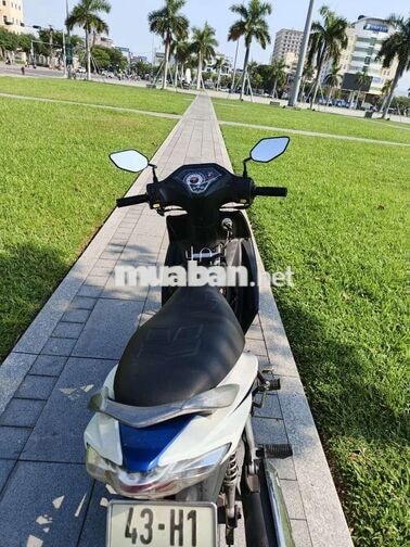 Suzuki Axelo 125cc Xanh trắng. BS 43