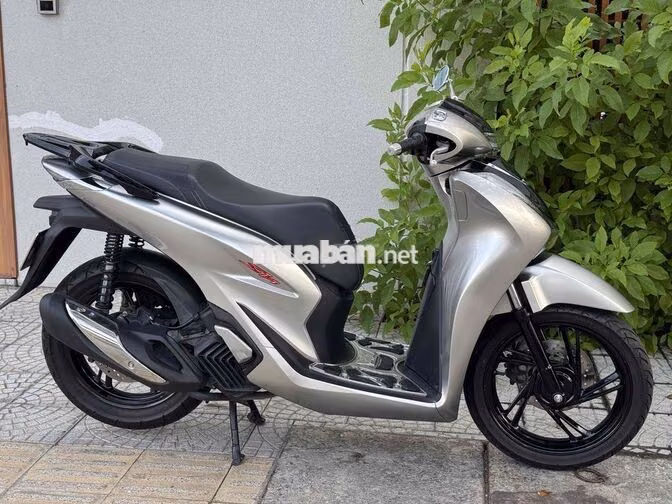 Honda SH 125 2021 Xám đen bán hay gl xe khác