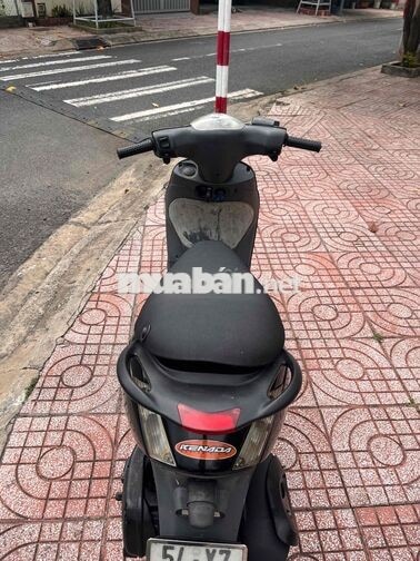 Bán Xe Zip 100cc, 3tr6, Giấy tờ đủ , BSTP , Máy Êm