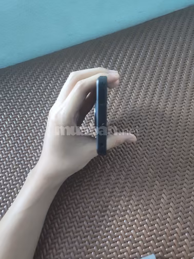 Sharp aquos r7 màn chấm sáng 12/256