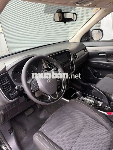Mitsubishi Outlander 2.0CVT 2019  - 70000Km