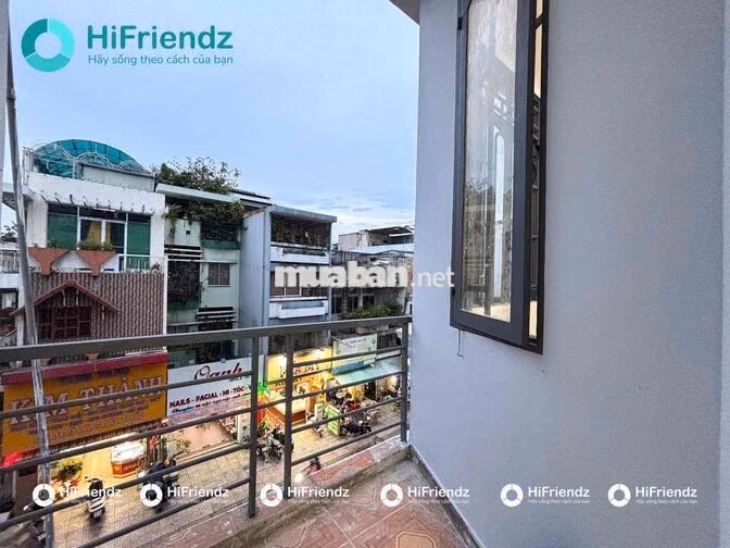STUDIO BÊN CẠNH TRƯỜNG SA - HOÀNG SA