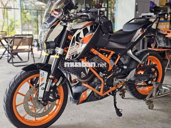 KTM duke 390 2019