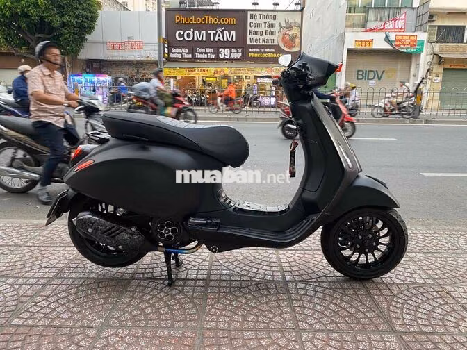 Piaggio Vespa Sprint ABS 2022 Đen nhám 16000km