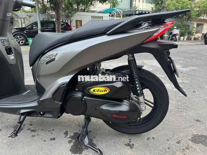 Honda SH300i 2019 Xám 10k Ý