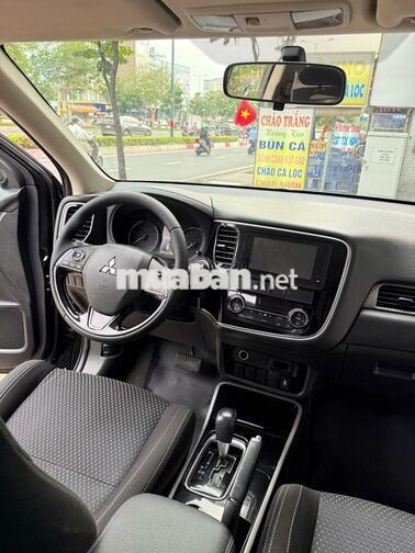 Mitsubishi Outlander 2.0CVT 2019  - 70000Km