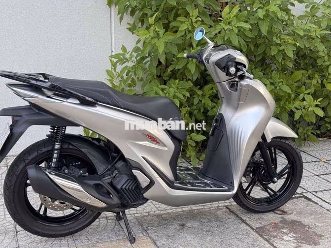 Honda SH 125 2021 Xám đen bán hay gl xe khác