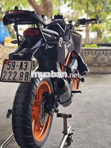 KTM duke 390 2019