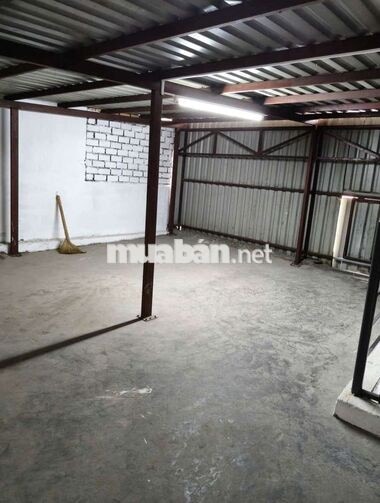Cho thuê nhà mặt tiền Nguyễn Chí Thanh, P12,Q5- 4x20-3 tấm- kd tôt