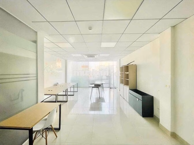 SIÊU PHẨM CÓ HẦM - 182C Nguyễn Đình Chính, P.11, PN, DTSD 450m2
