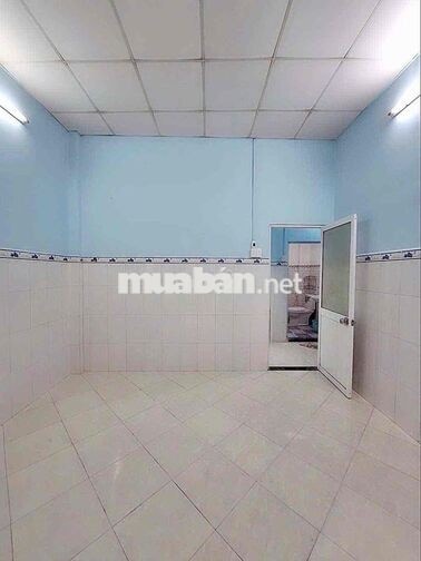 Nhà nguyên căn Đường Nguyễn Văn Cừ Quận 5 cho thuê