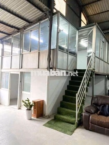 Xưởng Đông Hoà Dĩ An 850m²/36tr sẵn văn phòng ,điện hạ bình