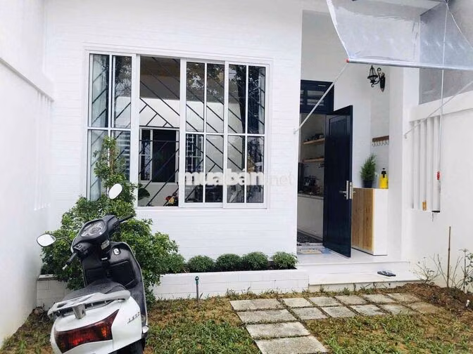 Cho thuê nhà vườn Hoà Xuân 15tr full nội thất mới