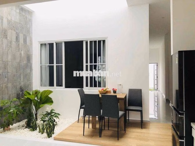 Cho thuê nhà vườn Hoà Xuân 15tr full nội thất mới