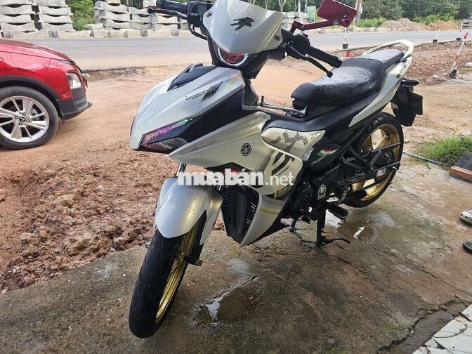 Yamaha Exciter 155 Trắng