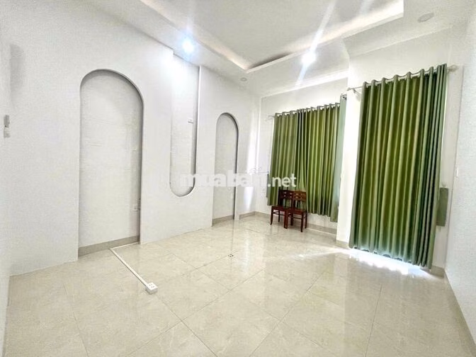 CHO THUÊ NHÀ Ở KINH DOANH KHU BÀN CỜ GIÁ 20 TRIỆU/THÁNG