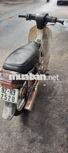 Honda Dream Nâu