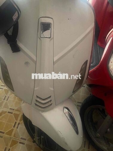 Xe máy điện  Vespa Trắng