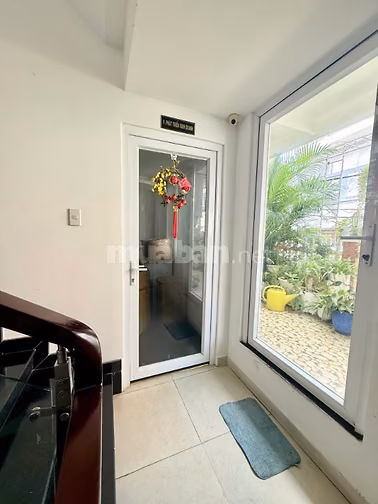 BÁN NHÀ GÓC 3 MẶT TIỀN LẠC LONG QUÂN 5TẦNG 6,5X15 NGAY ĐẦM SEN 23,5 TỶ