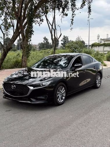Mazda Mazda3 2022 Tự động 40000 km Đen
