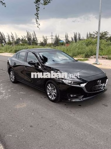 Mazda Mazda3 2022 Tự động 40000 km Đen