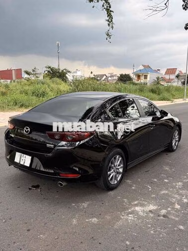 Mazda Mazda3 2022 Tự động 40000 km Đen